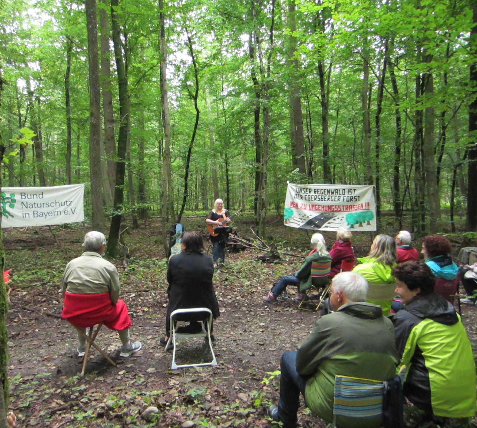 20200906_Waldkonzert in Schwaberwegen mit Edeltraud Rey_Foto: BUND Naturschutz Ebersberg