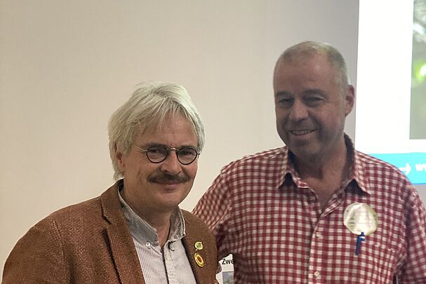 Landesvorsitzender Richard Mergner und der frischgewählte Kreisvorsitzende Sepp Biesenberger
