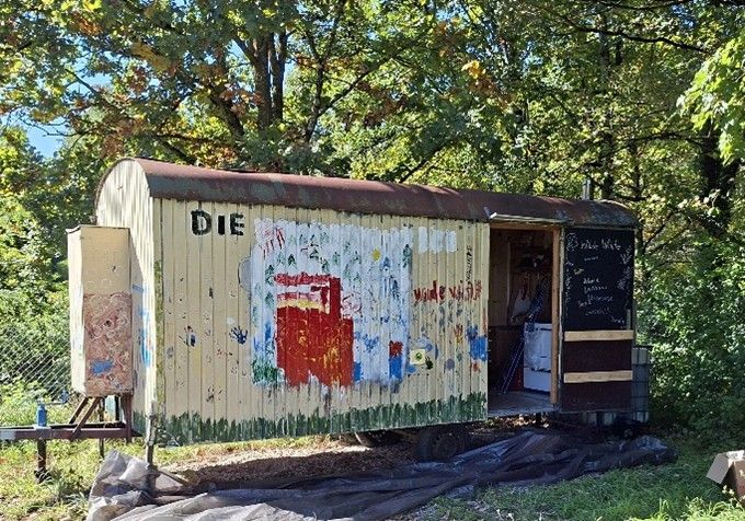 Bauwagen vorher